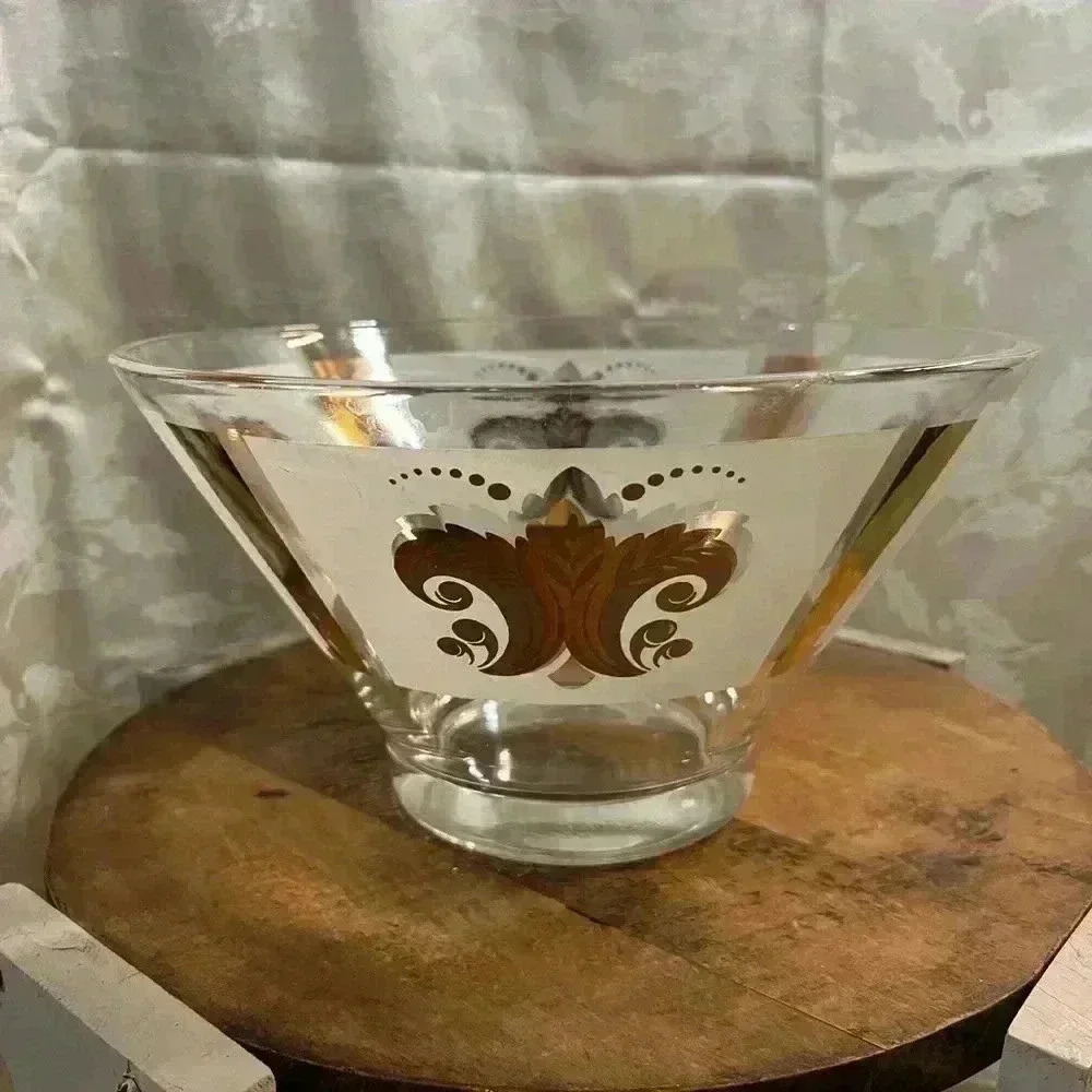 Vintage Anchor Hocking Fleur De Lis Bowl